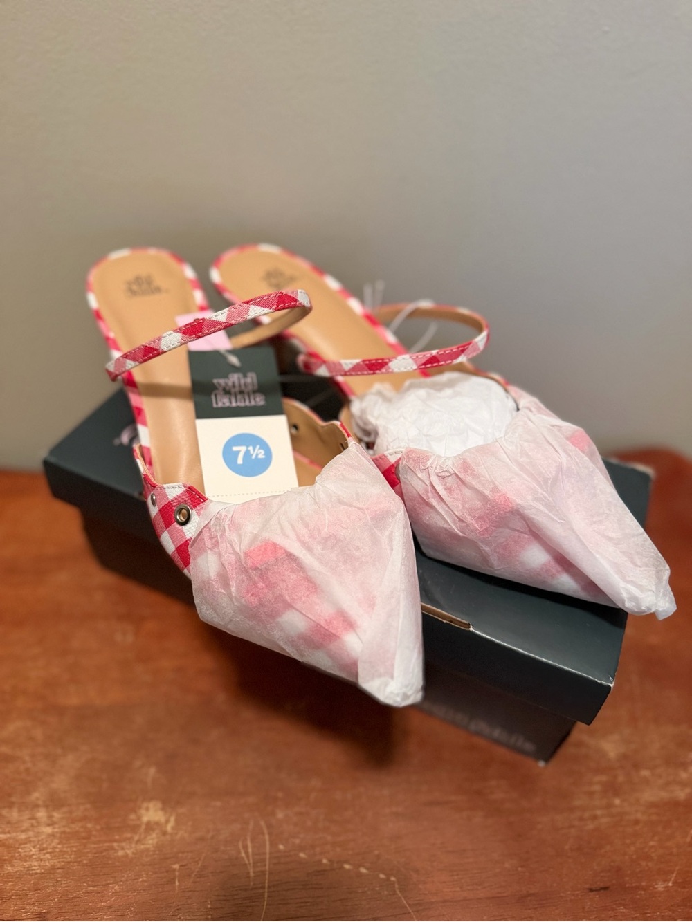 NWT Wild Fable Red Gingham Slingback Kitten Heels - Picture 4 of 10